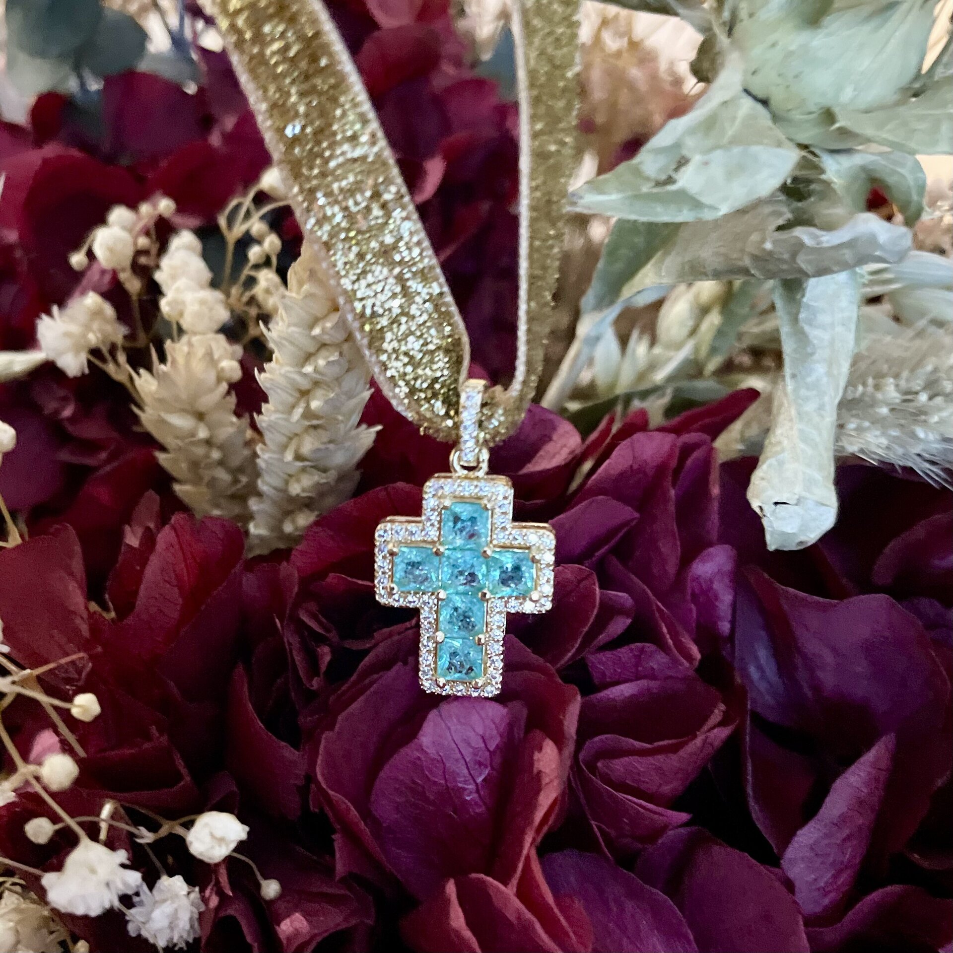 Cruz esmeralda (PRE-ORDER) - 2